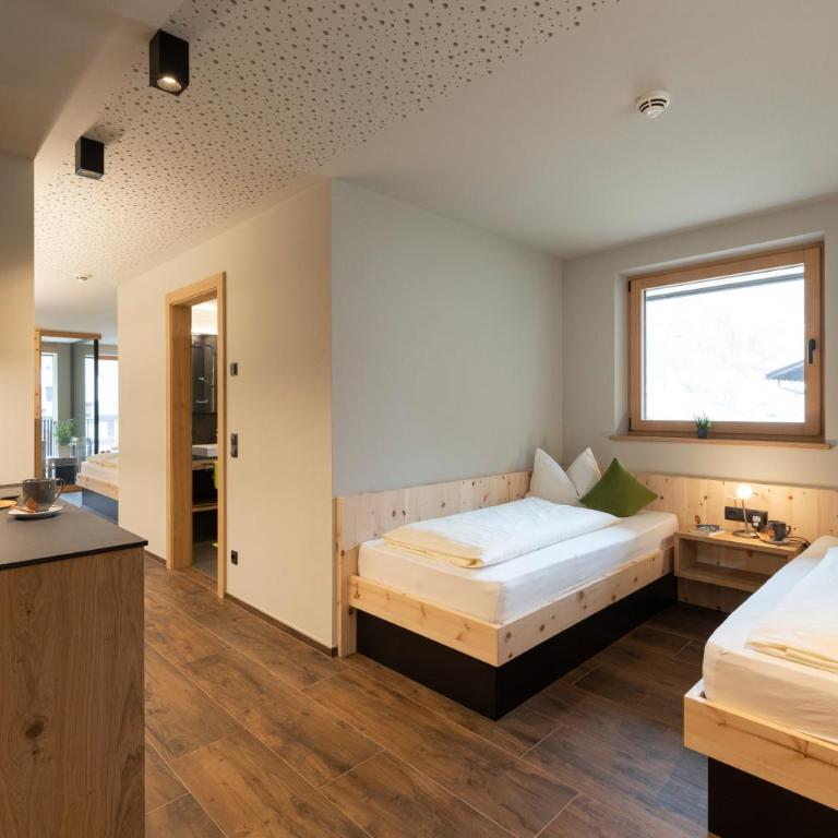 Hotel Maibad - Vierbettzimmer - 5