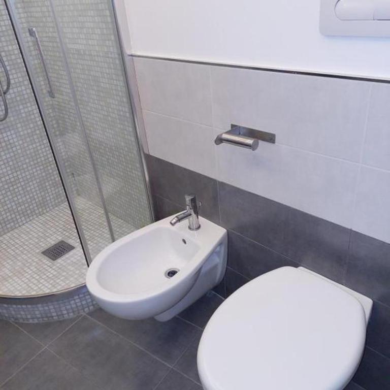 Pignasecca Home - Monolocale con Balcone - 5