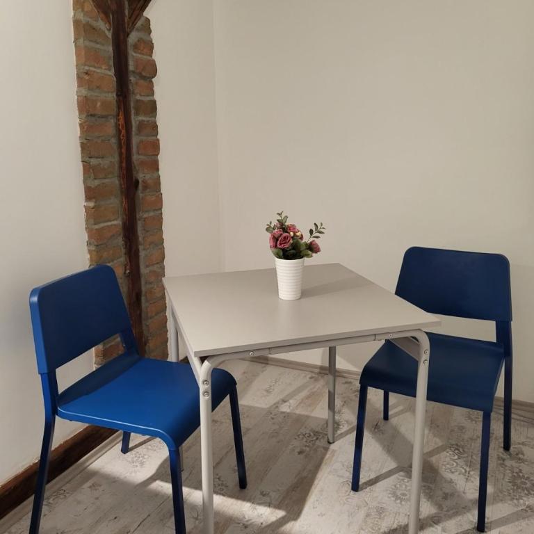 Apartment By the River - Studio - 14