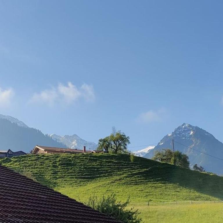 Gästehaus Luitz-Kennerknecht - Doppelzimmer mit Balkon - 2