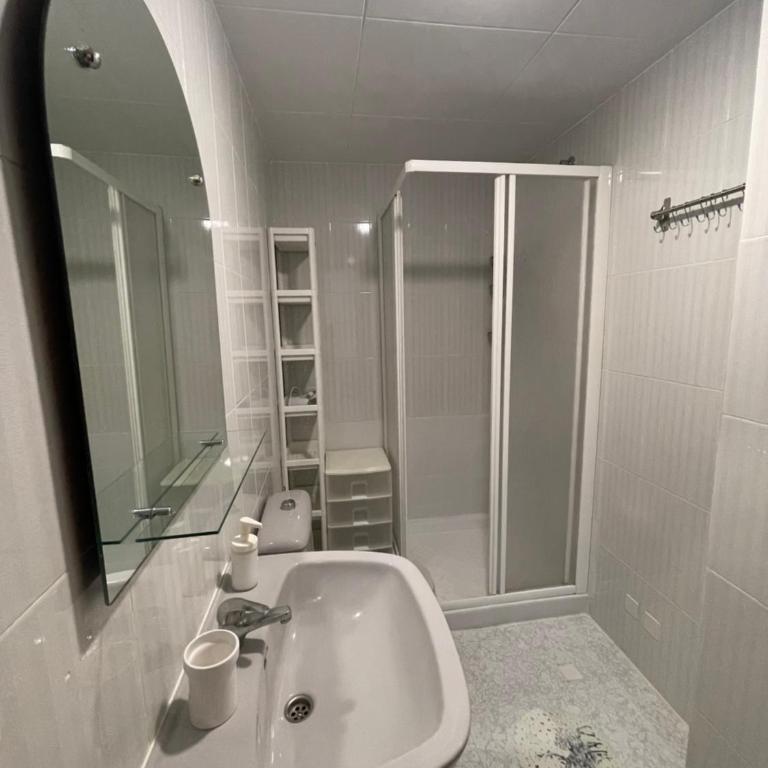 Apartament Monserrat - One-Bedroom Apartment - 37