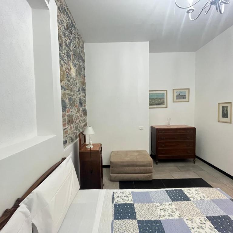 Trainspot Accommodation - Camera Matrimoniale con Bagno Privato - 5