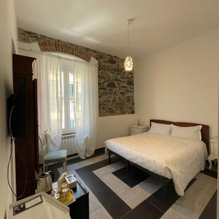 Trainspot Accommodation - Camera Matrimoniale con Bagno Privato - 14