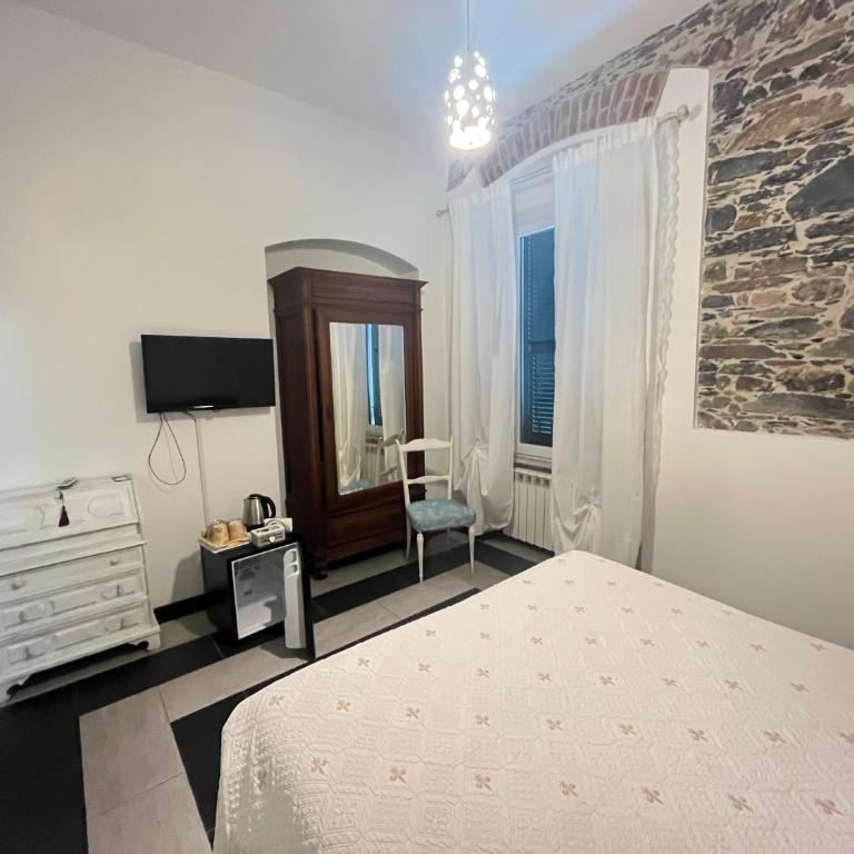 Trainspot Accommodation - Camera Matrimoniale con Bagno Privato - 9
