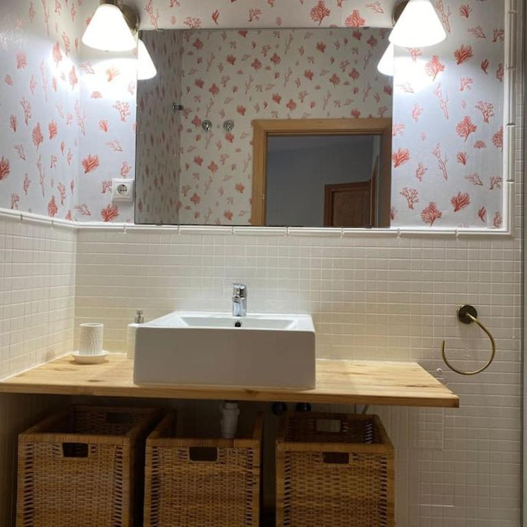 Apartamento primera linea de playa reformado en Las Redes - Apartamento de 2 dormitorios - 9
