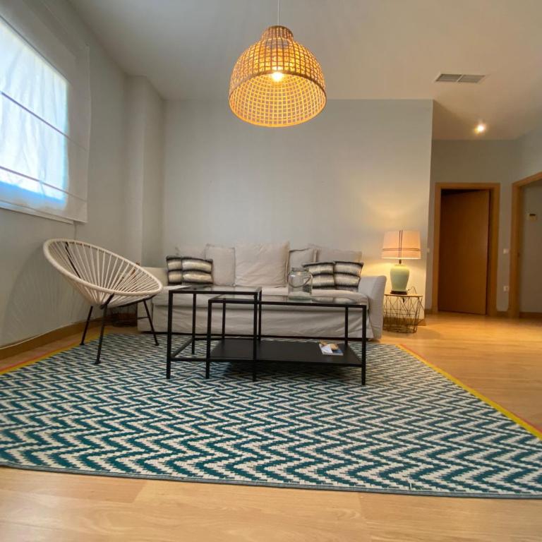 Apartamento primera linea de playa reformado en Las Redes - Apartamento de 2 dormitorios - 16