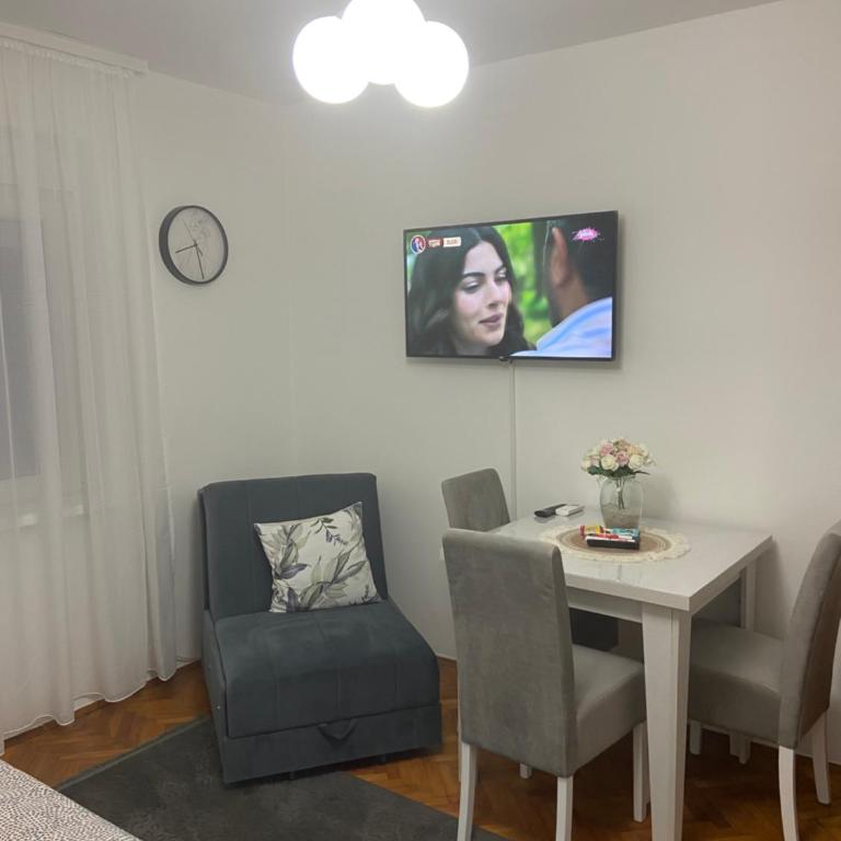 Raj - Apartman sa 1 Spavaćom Sobom - 17