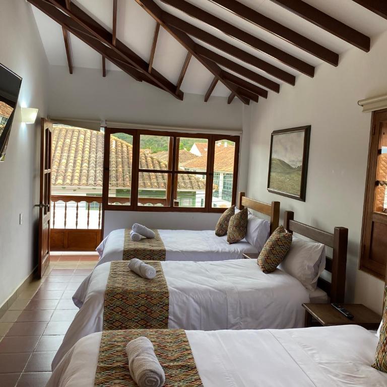 Casa Esperanza-Galería - Quadruple Room - 2