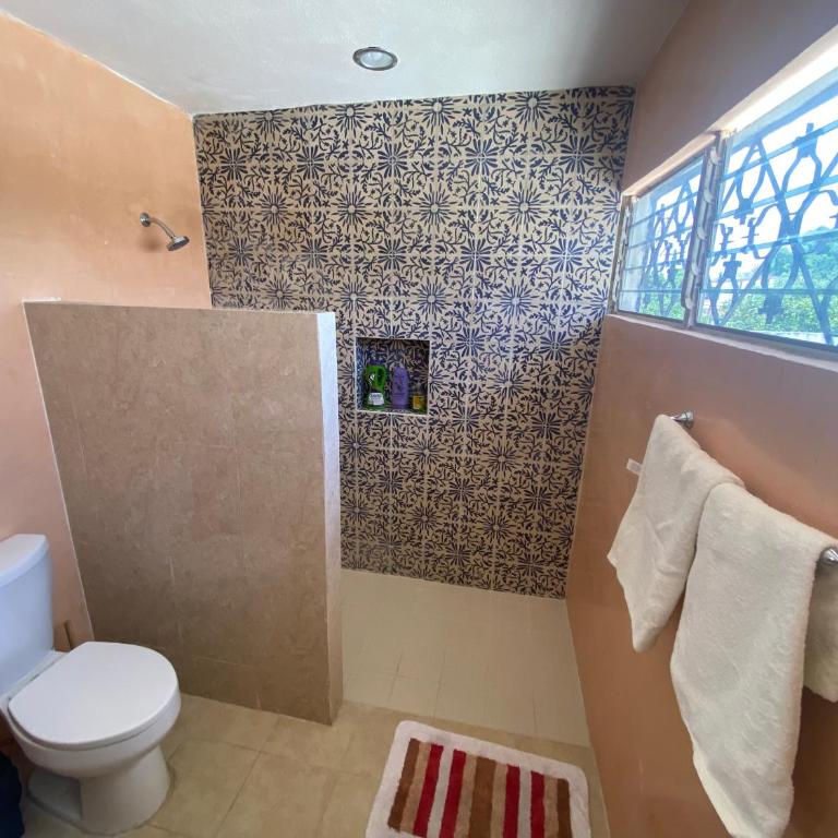 Casa del artista - Three-Bedroom House - 35