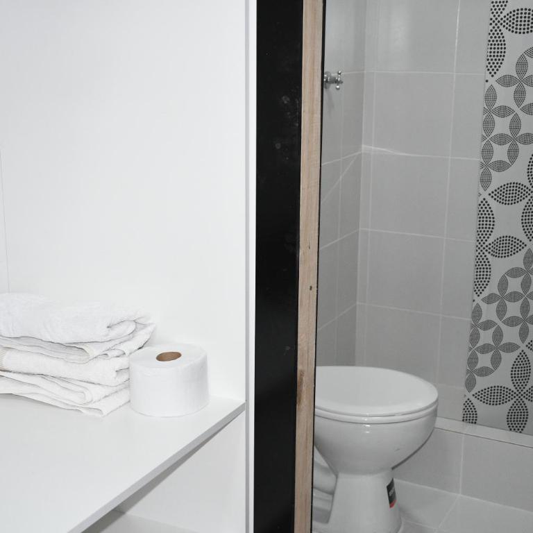 Habitaciones Alkimya - Habitación Doble con baño privado - 10