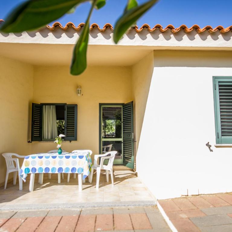 I Giardini di Cala d'Ambra - Appartamento Comfort con 2 Camere da Letto - 1