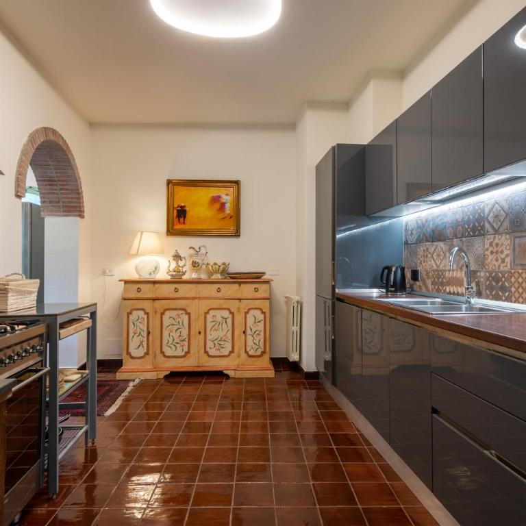 Villa with pool & jacuzzi - Villa con 4 Camere da Letto e Piscina Privata - 67