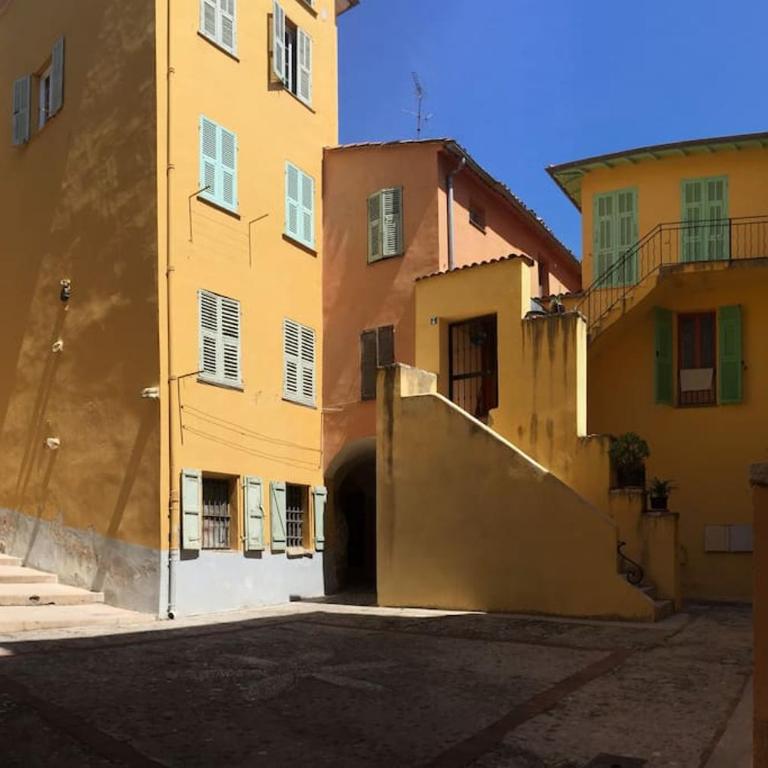 Between the roofs of Menton old town and the sea - Appartement 2 Chambres - 21
