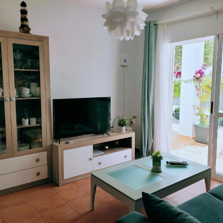 Casa a 400m de playa, 3 habitaciones, 2 baños y jardín - Apartment - 22