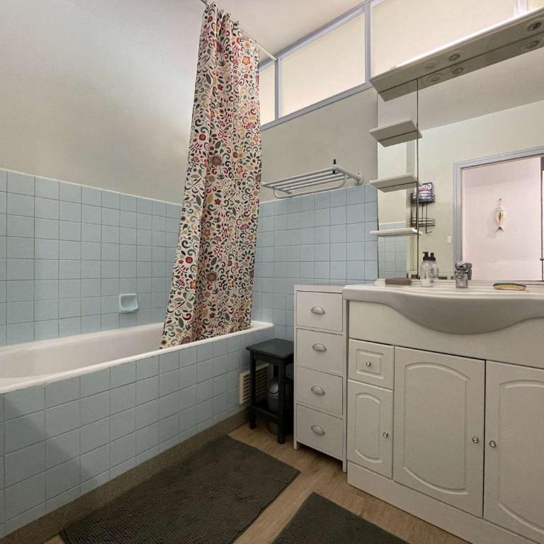 Appartement face mer avec balcon, 50m plage, 5 couchages, parking, Saint-Jean-de-Monts - FR-1-224C-187 - Apartment (5 Adults) - 2