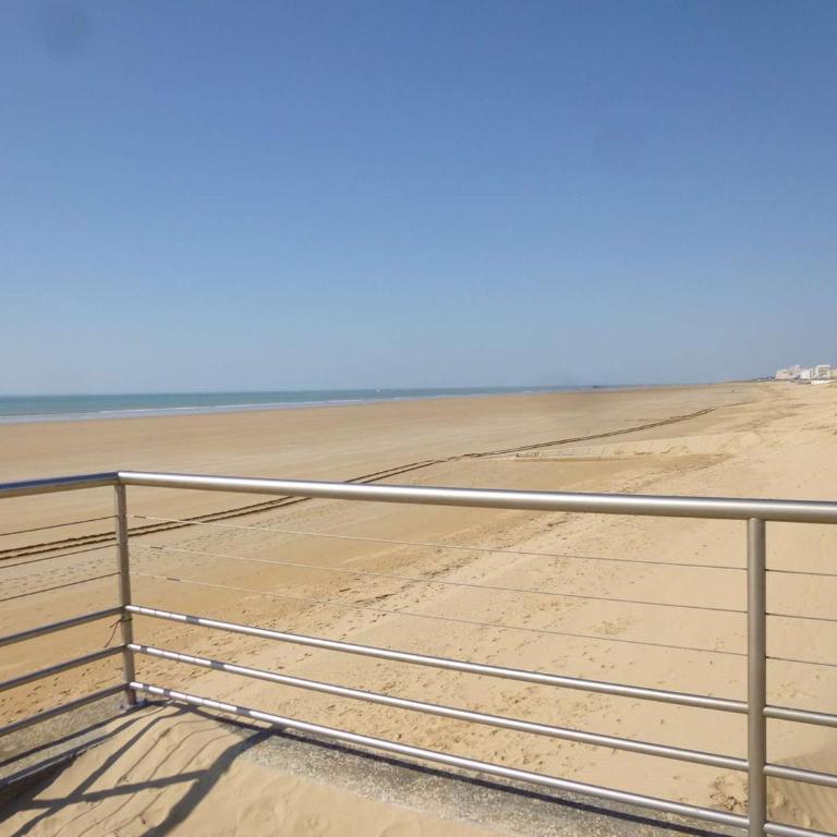 Appartement face mer avec balcon, 50m plage, 5 couchages, parking, Saint-Jean-de-Monts - FR-1-224C-187 - Apartment (5 Adults) - 3