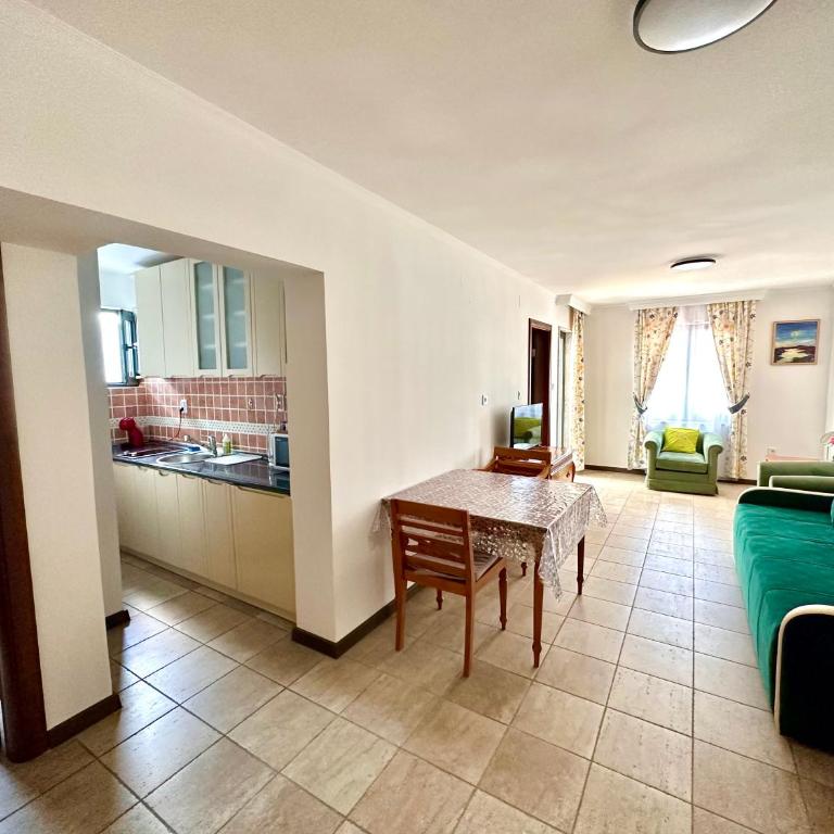 Apart-hotel Villa Lav with Private Beach - Apartment with Sea View - 10