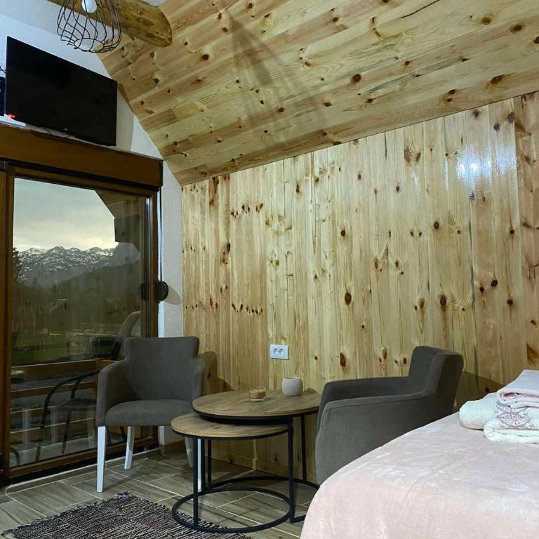 Sumski kutak - One-Bedroom Chalet - 9