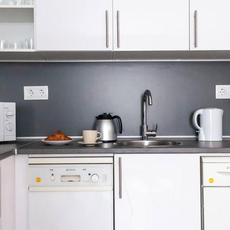 Apartamento en Sol centro ciudad - Two-Bedroom Apartment - 17