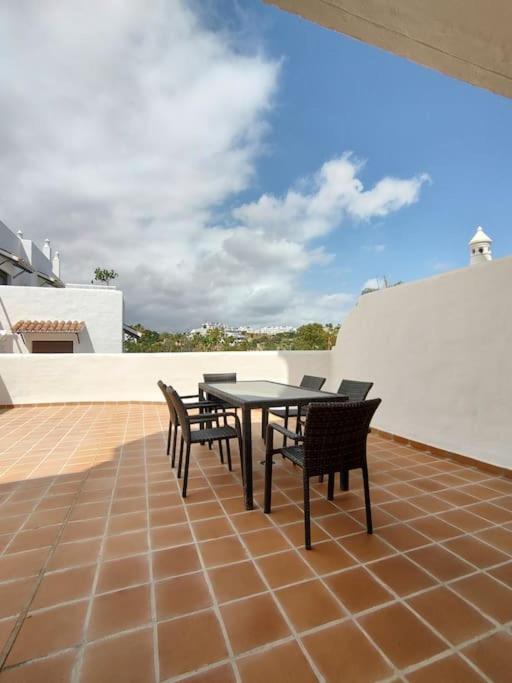Full apartment with private pool - Apartamento de 2 dormitorios - 24