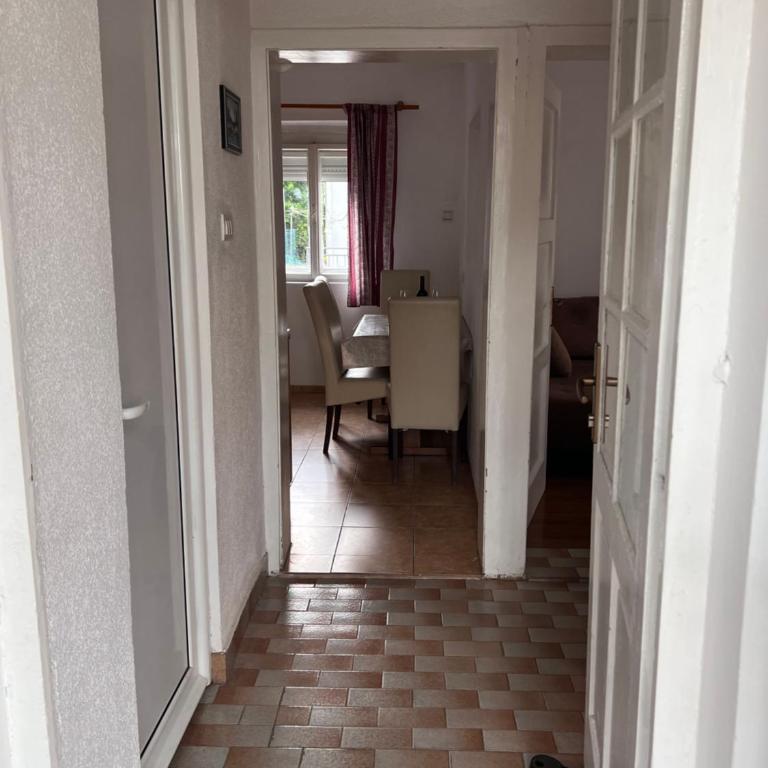 Apartments Radulovic - Apartman sa Terasom - 3