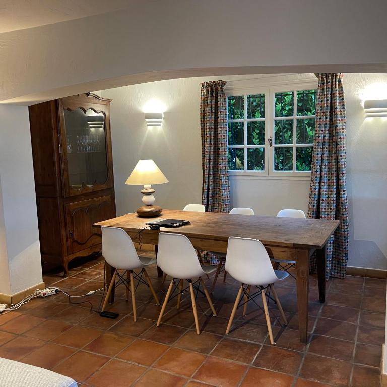 Maison de Saint Arnoux - Maison 3 Chambres - 15