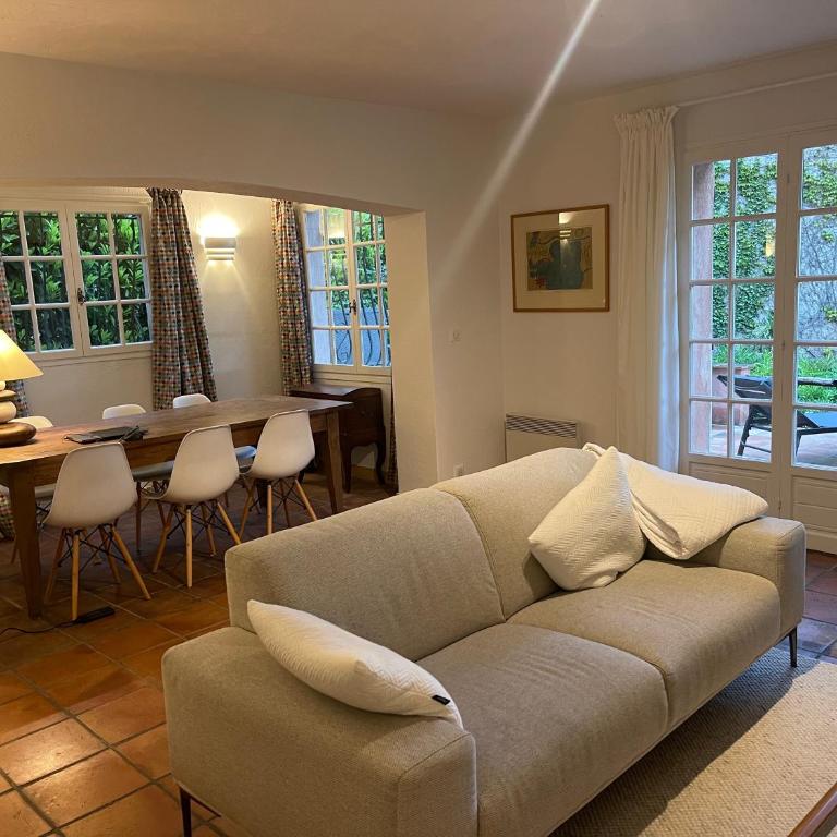 Maison de Saint Arnoux - Maison 3 Chambres - 2