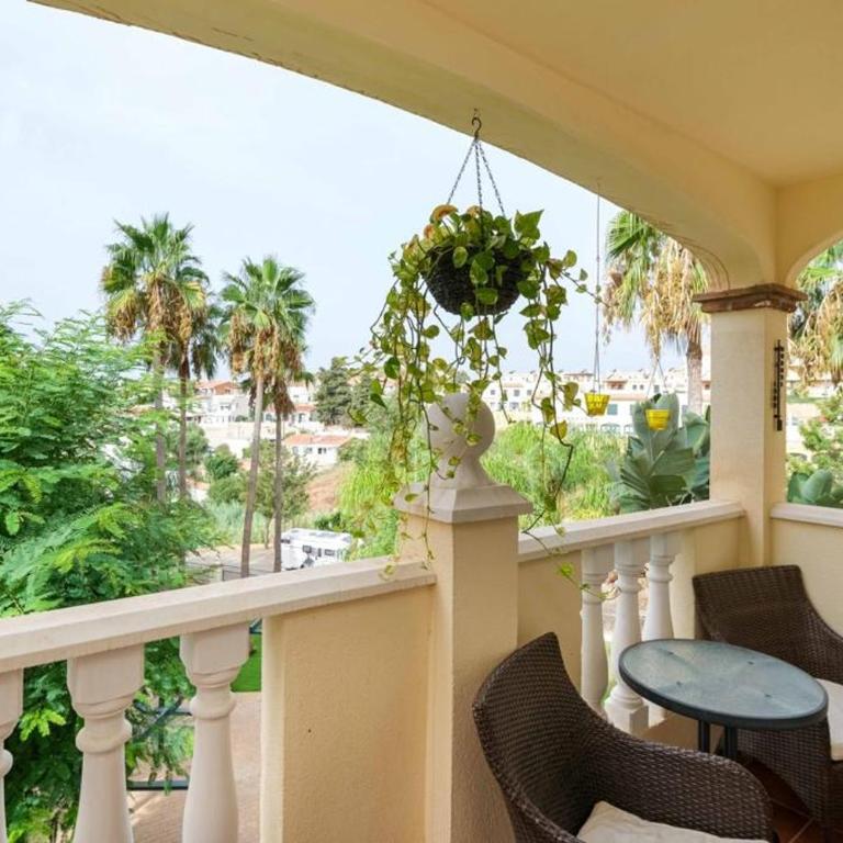 Beautiful two bedroom apartment with pool - Apartment mit 2 Schlafzimmern - 2