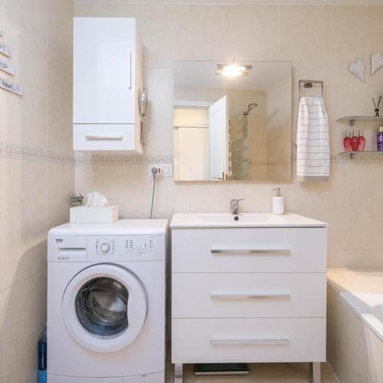Beautiful two bedroom apartment with pool - Apartment mit 2 Schlafzimmern - 7