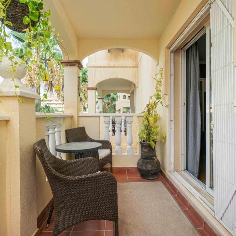Beautiful two bedroom apartment with pool - Apartment mit 2 Schlafzimmern - 9