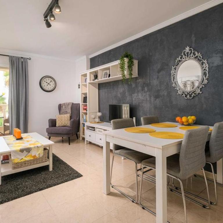 Beautiful two bedroom apartment with pool - Apartment mit 2 Schlafzimmern - 18