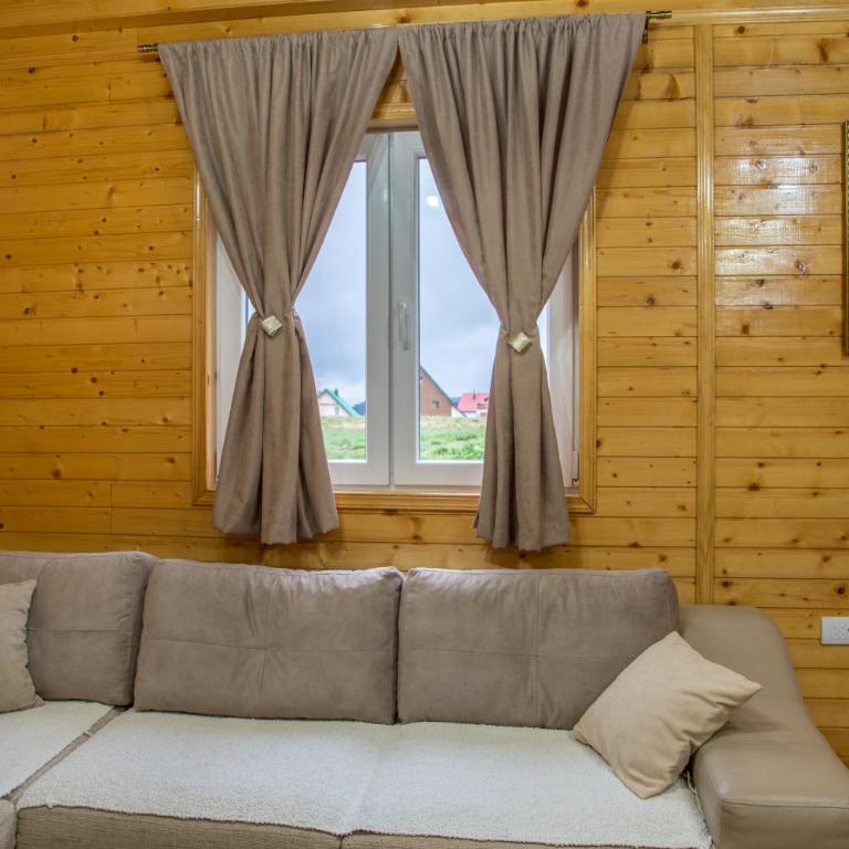 Fenix - Two-Bedroom House - 15
