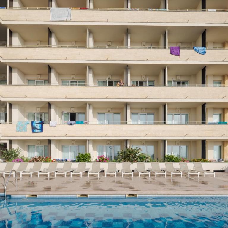 Ilunion Fuengirola - Habitación Doble con vistas al mar - 1 o 2 camas - 8