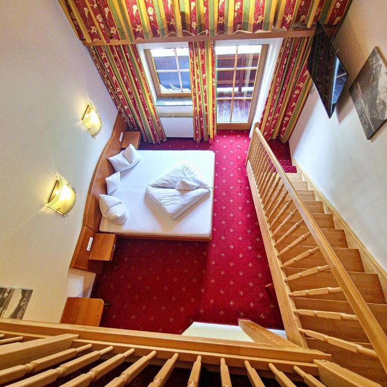 Das Alpin - Hotel Garni Guesthouse - Maisonette Suite mit Balkon - 2