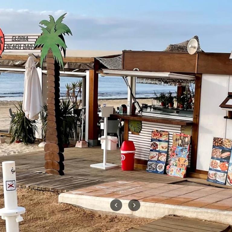 Exclusive apartment for 6 people on the beach - front line - 1st line - Apartamento de 3 dormitorios - 40