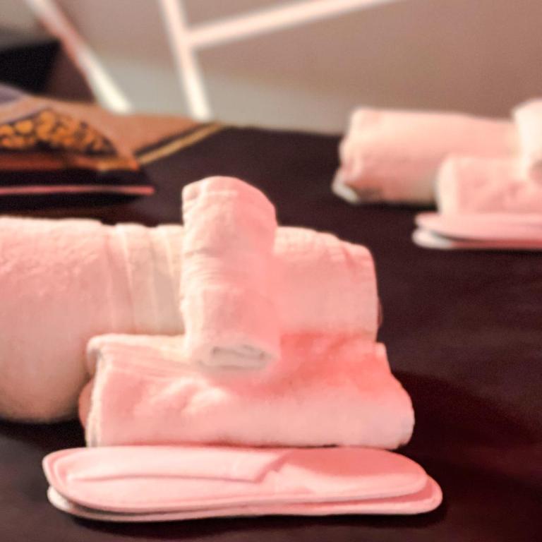 Rouge Romantic Jacuzzi Suite Palermo Centro - Suite con Vasca Idromassaggio - 16