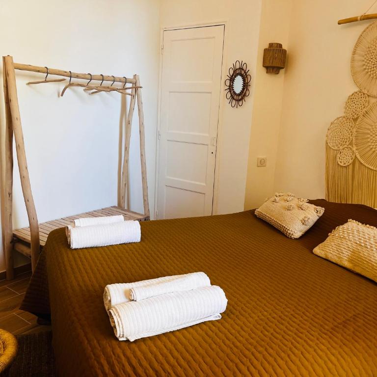 Cassis, charmant appart en face de la plage. - Appartement 1 Chambre - 10