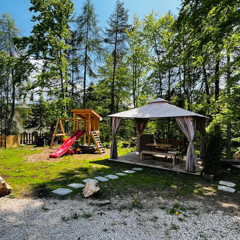 Casa Vacanze Natura - Three-Bedroom Apartment - 38