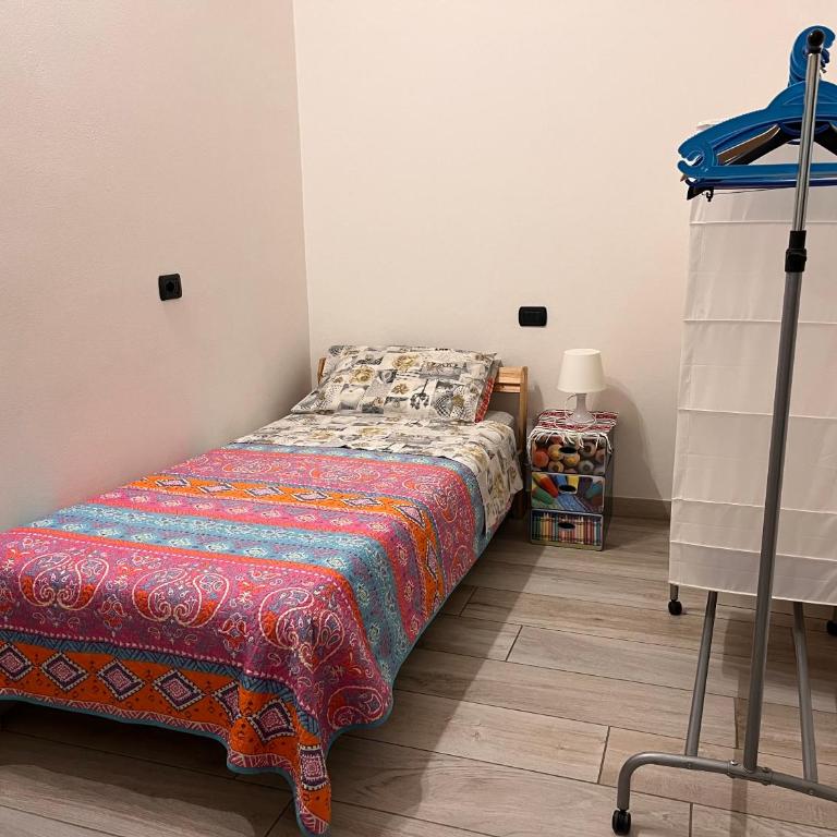 Il Cortile Como Single & Double Room in apartment NO HOTEL - Camera Singola - 4