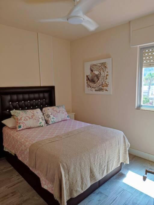 Piso en La Herradura - Two-Bedroom Apartment - 23