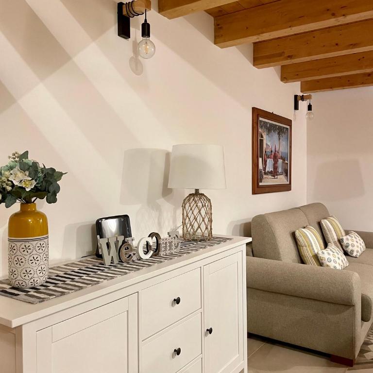 A Casa Di Dora - Appartamento con 1 Camera da Letto - 6