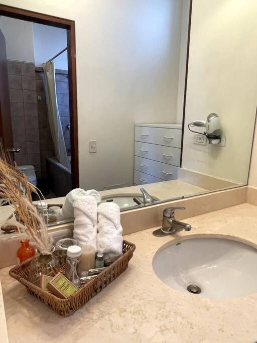 Cómodo duplex en centro de Miraflores - Apartamento de 1 dormitorio - 9