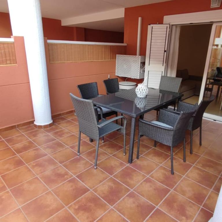 Apartamento planta baja con piscina - Apartamento de 2 dormitorios - 5