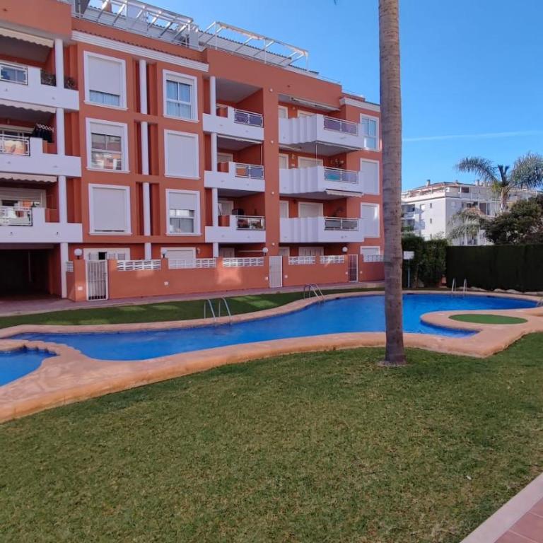 Apartamento planta baja con piscina - Apartamento de 2 dormitorios - 21