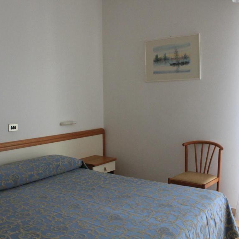 Hotel Morena Riccione Centrale - Triple Room with Balcony - 12