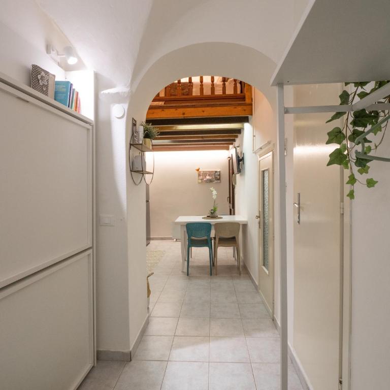 CASA IRYNA - Appartamento con 1 Camera da Letto - 17