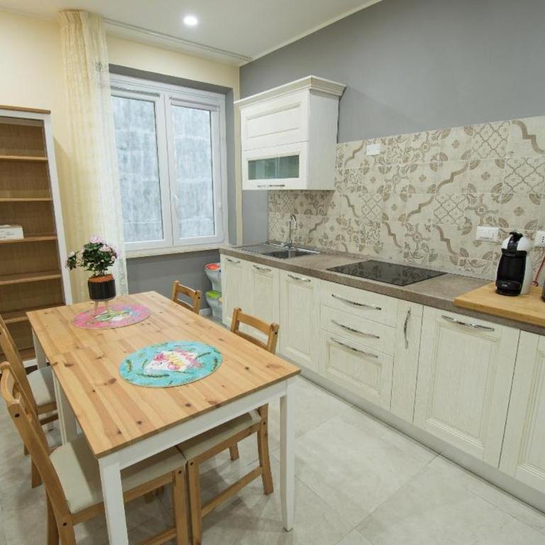 Via Cino Cagliari - Camera Matrimoniale con Bagno Privato - 22