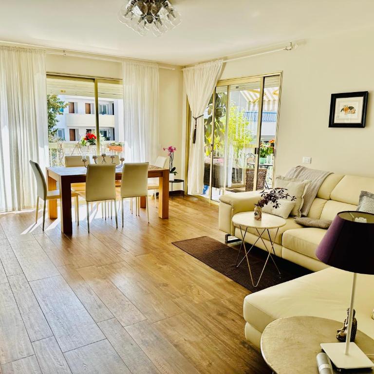Luxury & Privacy - Pool, Parking, AC - Appartement 3 Chambres - 5