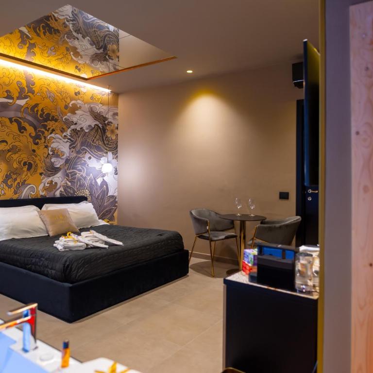 GOLD SUITE&SPA - Camera Queen con Vasca Idromassaggio - 1