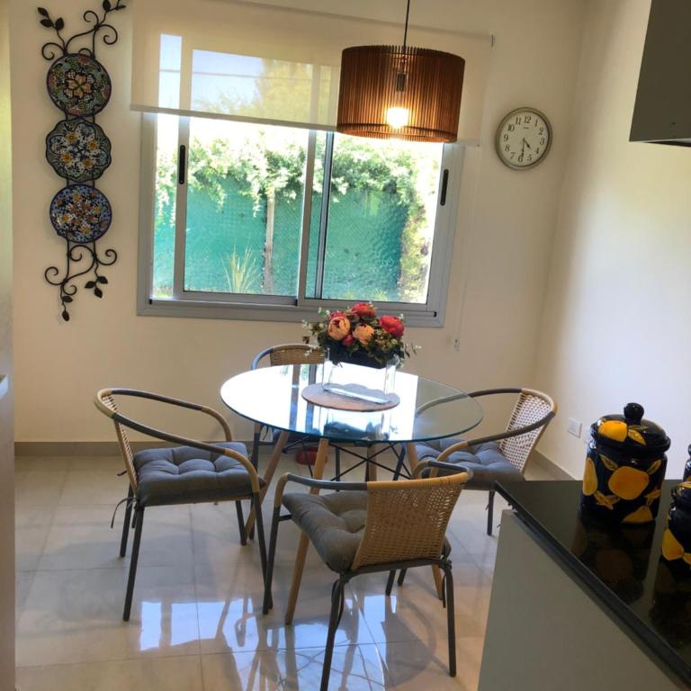 MENDOZA - CHACRAS DE CORIA - Bodegas, Viñedos, Valles - Habitación Doble Superior con vistas a la montaña - 1 o 2 camas - 5